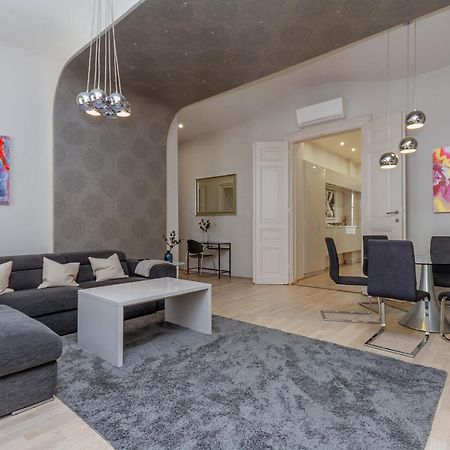 Andrassy Str. Luxury Apartment Budapest Exteriör bild