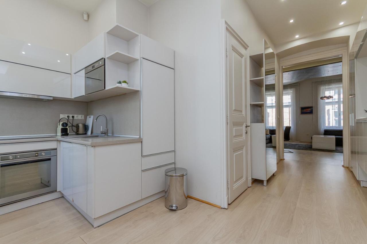 Andrassy Str. Luxury Apartment Budapest Exteriör bild