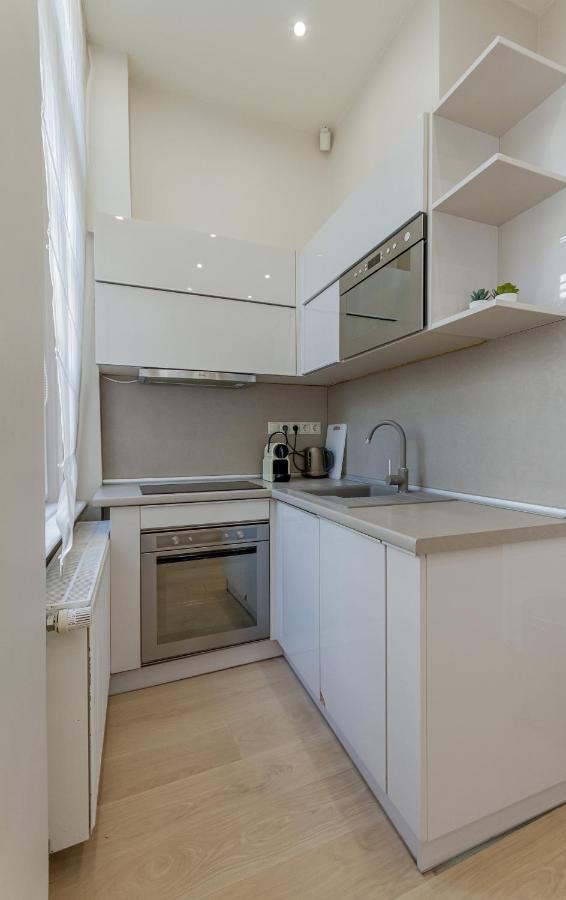 Andrassy Str. Luxury Apartment Budapest Exteriör bild